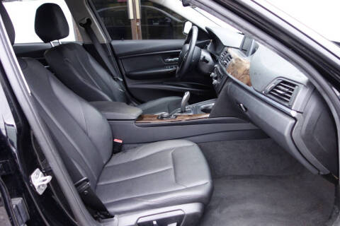 2015 BMW 3 Series 328i