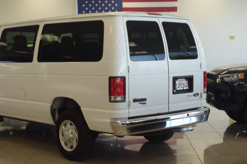 2014 Ford E-Series E-350 SD XLT