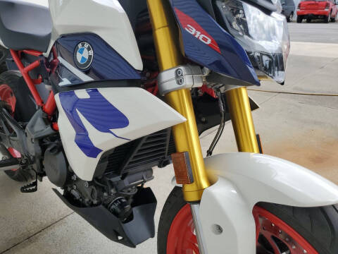 2022 BMW G310
