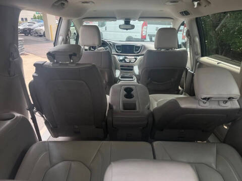 2017 Chrysler Pacifica