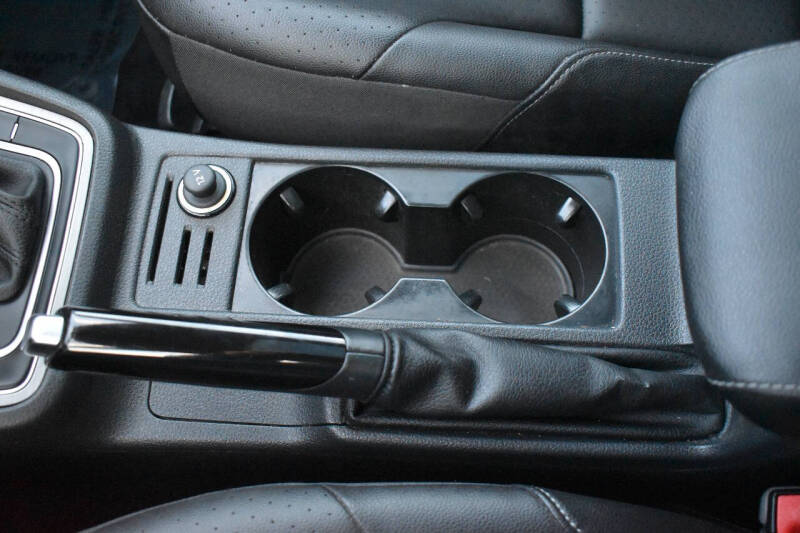 2017 Volkswagen Golf TSI SE