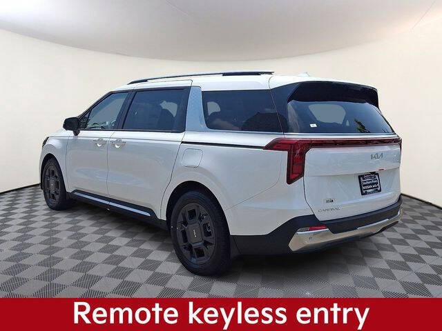 2026 Kia Carnival SX