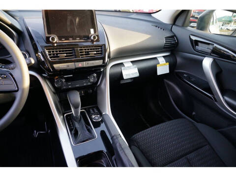 2025 Mitsubishi Eclipse Cross LE