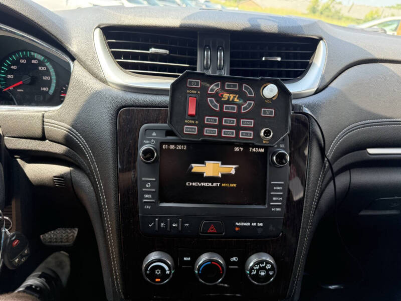 2017 Chevrolet Traverse LT