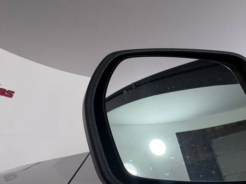 2023 Ford Edge SE