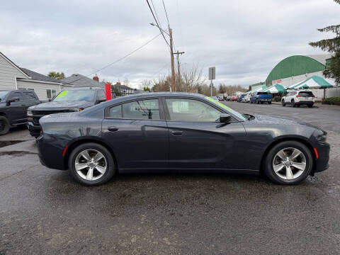 2017 Dodge Charger SXT