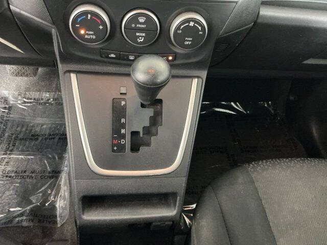 2012 Mazda MAZDA5 Sport
