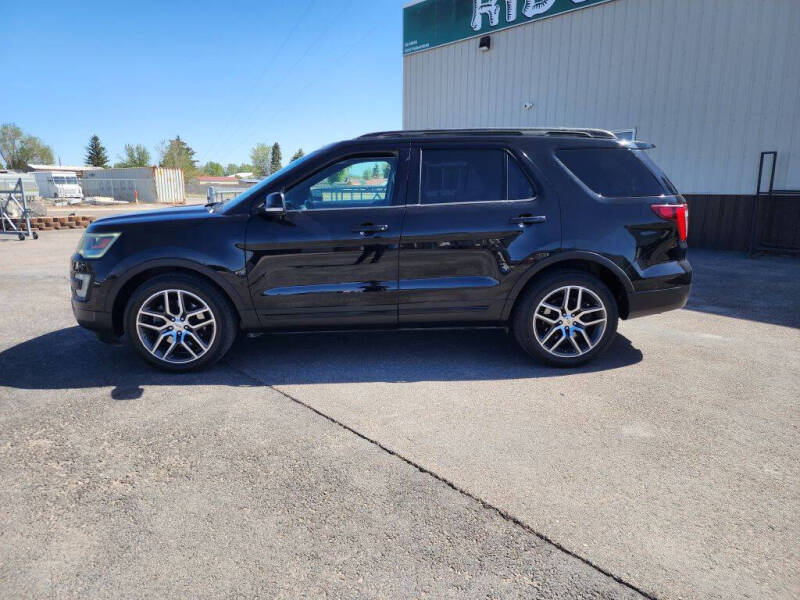 2016 Ford Explorer Sport