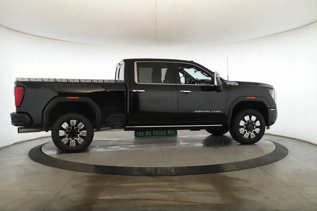 2025 GMC Sierra 3500HD