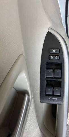 2012 Toyota Prius Three