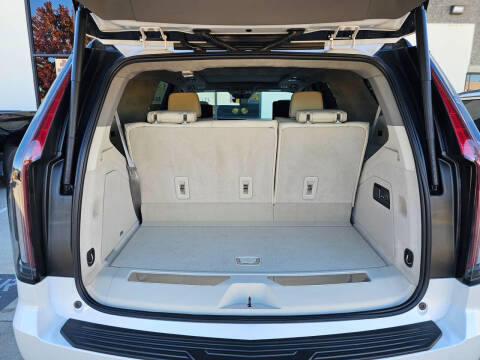 2024 Cadillac Escalade Sport Platinum