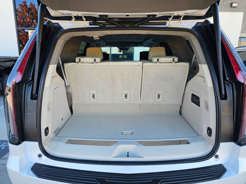 2024 Cadillac Escalade Sport Platinum