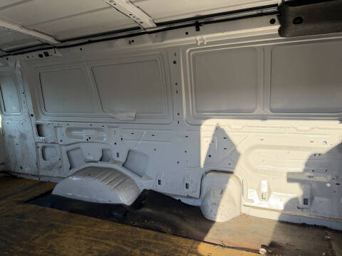 2013 Ford E-Series E-350 SD