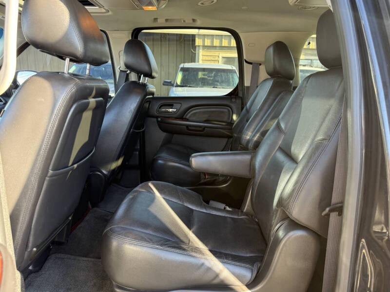 2011 Cadillac Escalade ESV Premium