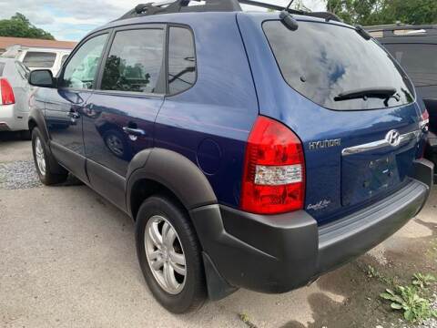 2006 Hyundai Tucson for sale at Access Auto Brokers in Hagerstown MD