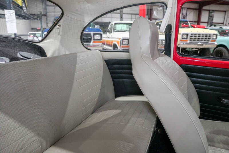 1974 Volkswagen Super Beetle