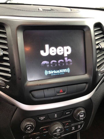 2007 Jeep Commander Sport