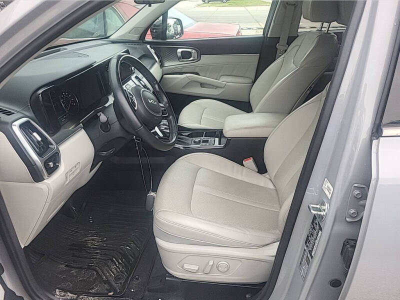 2022 Kia Sorento SX