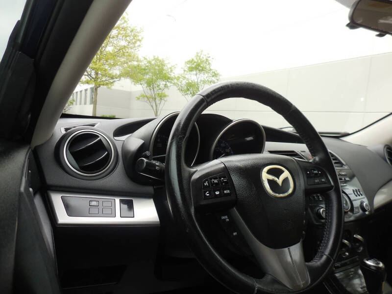 2012 Mazda MAZDA3 i Touring