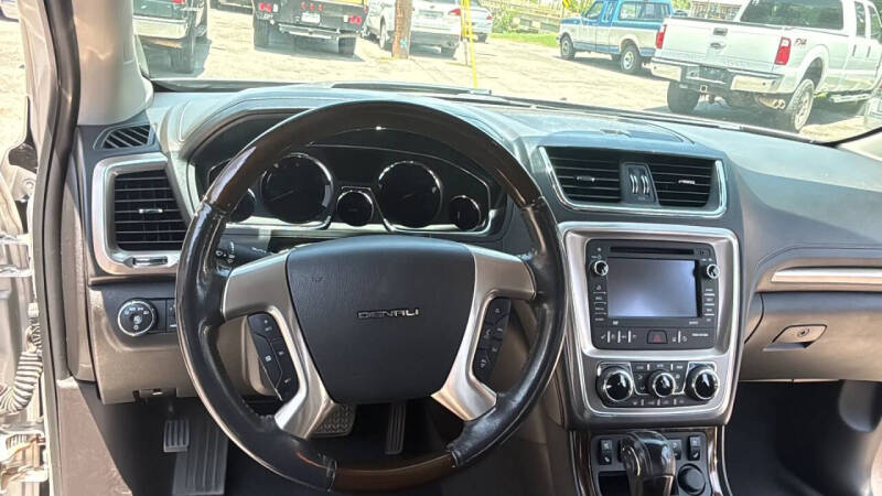 2014 GMC Acadia Denali