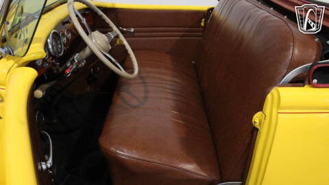 1935 Ford Deluxe
