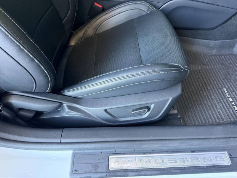2024 Ford Mustang EcoBoost Premium