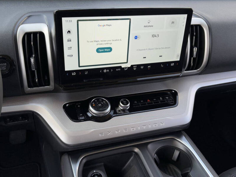 2025 Ford Expedition MAX Active