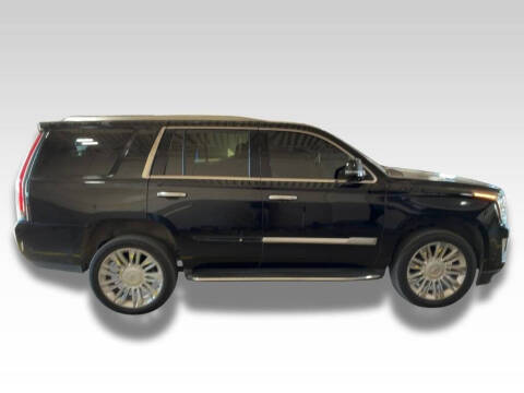 2019 Cadillac Escalade Standard
