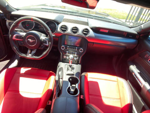 2022 Ford Mustang