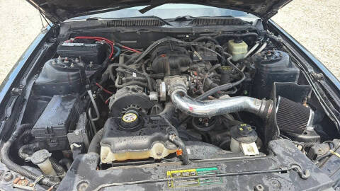 2005 Ford Mustang V6 Deluxe