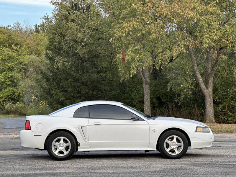 2003 Ford Mustang