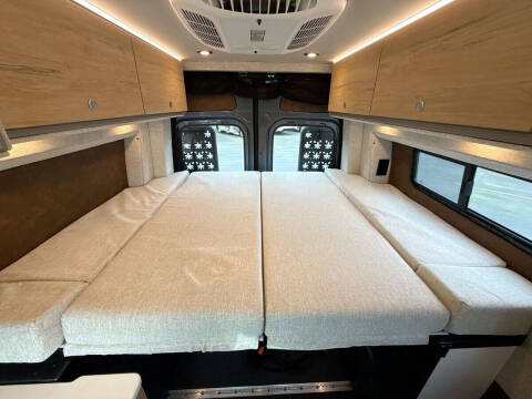 2024 Mercedes-Benz Sprinter
