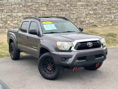 2013 Toyota Tacoma for sale at Car Hunters LLC in Mount Juliet TN