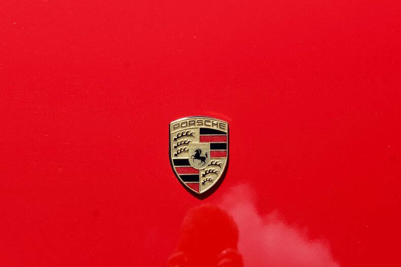 2003 Porsche 911 Carrera