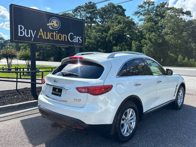 2013 Infiniti FX37
