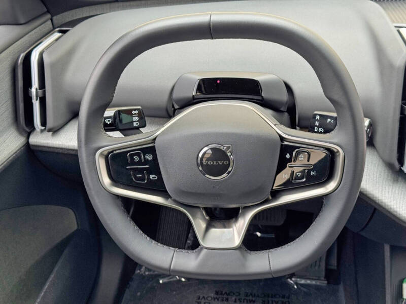 2025 Volvo EX30 Twin Plus