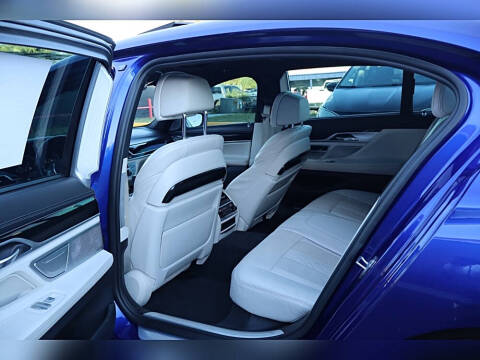2018 BMW 7 Series 750i
