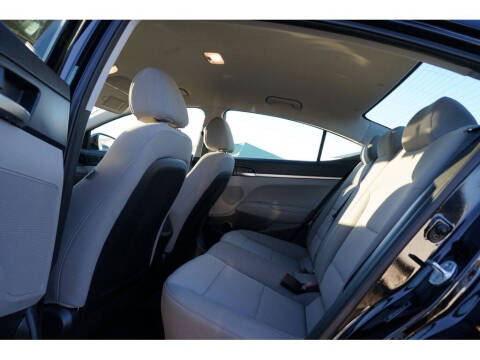 2019 Hyundai Elantra