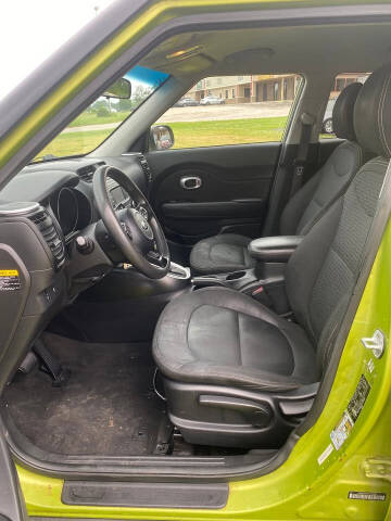 2014 Kia Soul +