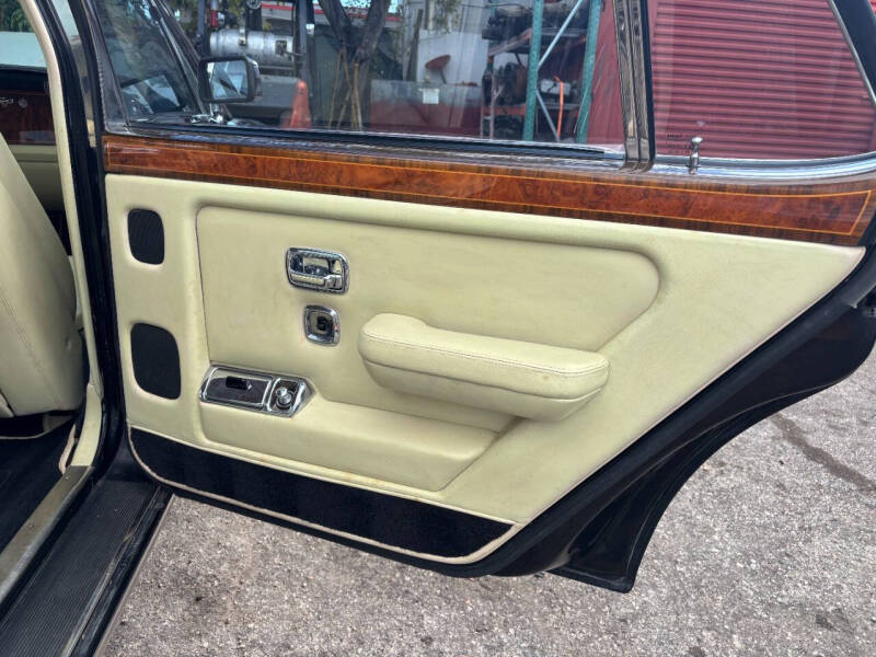 1991 Rolls-Royce Silver Spur