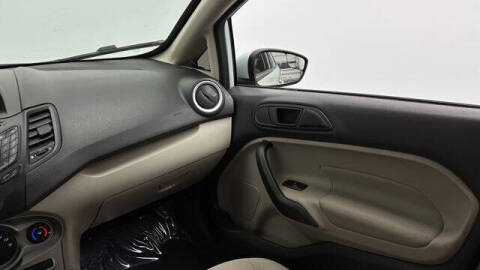 2017 Ford Fiesta SE