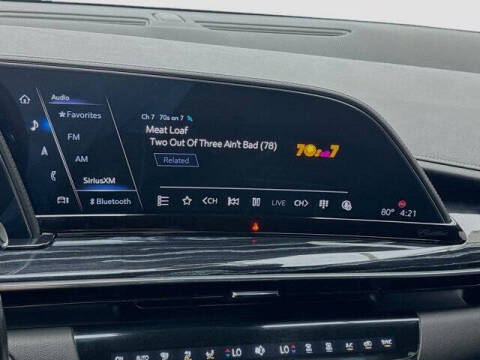 2022 Cadillac Escalade Sport