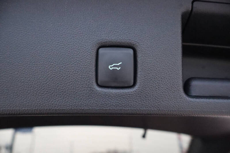 2023 Ford Escape Hybrid ST-Line Select