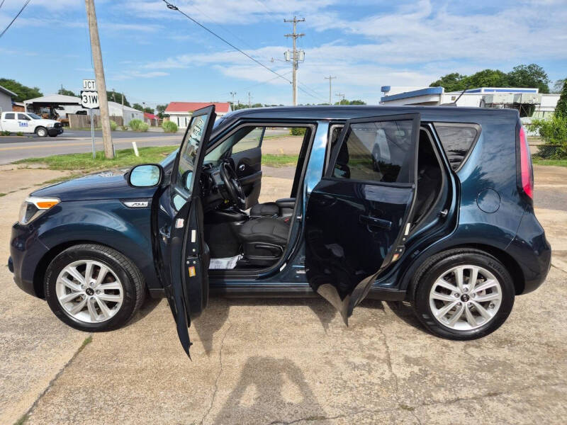 2018 Kia Soul +