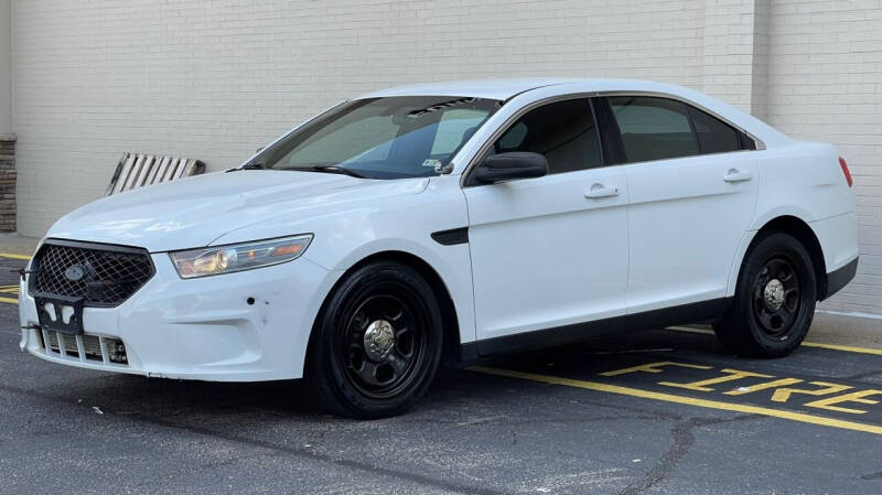 2013 Ford Taurus for sale at Carland Auto Sales INC. in Portsmouth VA