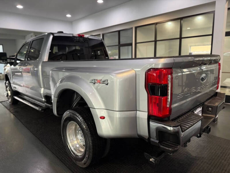 2023 Ford F-350 Super Duty Lariat