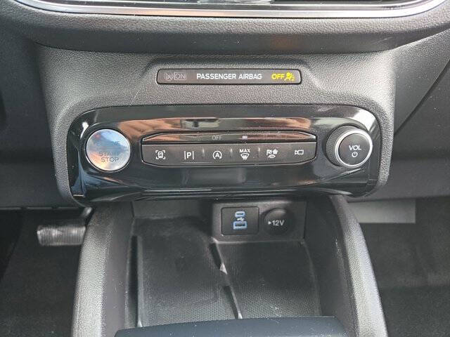 2023 Ford Escape Platinum