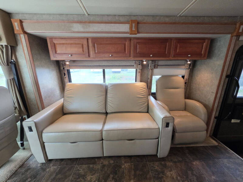 2014 Itasca Sunova