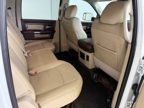 2015 RAM 1500 Laramie