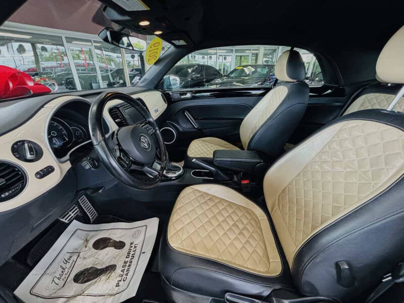 2019 Volkswagen Beetle Convertible
